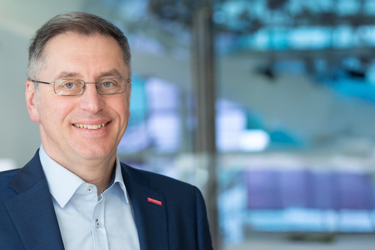 Wilhelm Grafen - Stv. Hauptgeschäftsführer der Handwerkskammer Aachen Wilhelm Grafen - Stv. Hauptgeschäftsführer der Handwerkskammer Aachen
