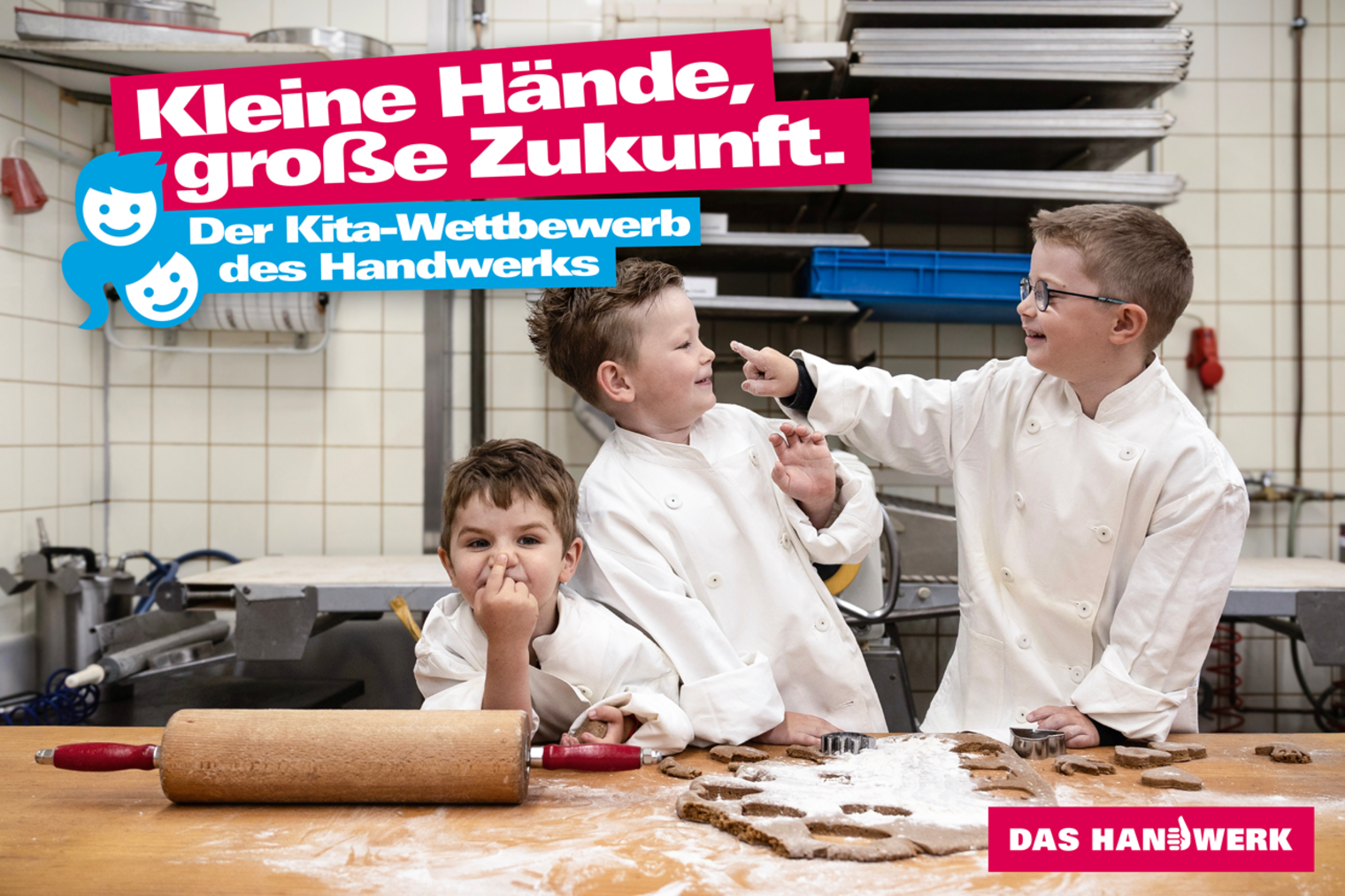 Kita-Wettbewerb „Kleine Hände, große Zukunft“. Drei Jungs in der Backstube. Kita-Wettbewerb „Kleine Hände, große Zukunft“. Drei Jungs in der Backstube.