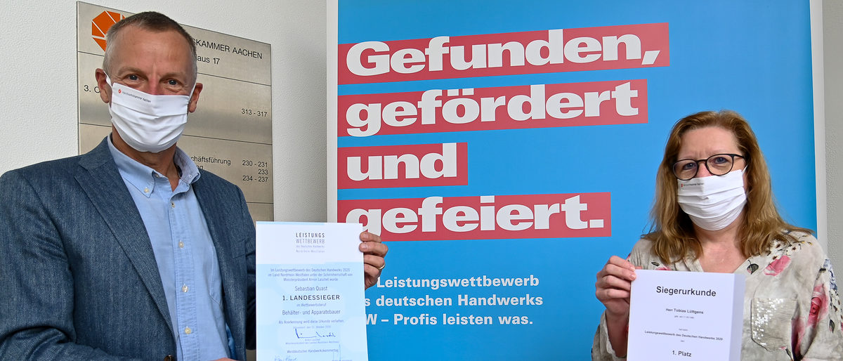 Urkunden und Bildungsgutscheine Urkunden und Bildungsgutscheine